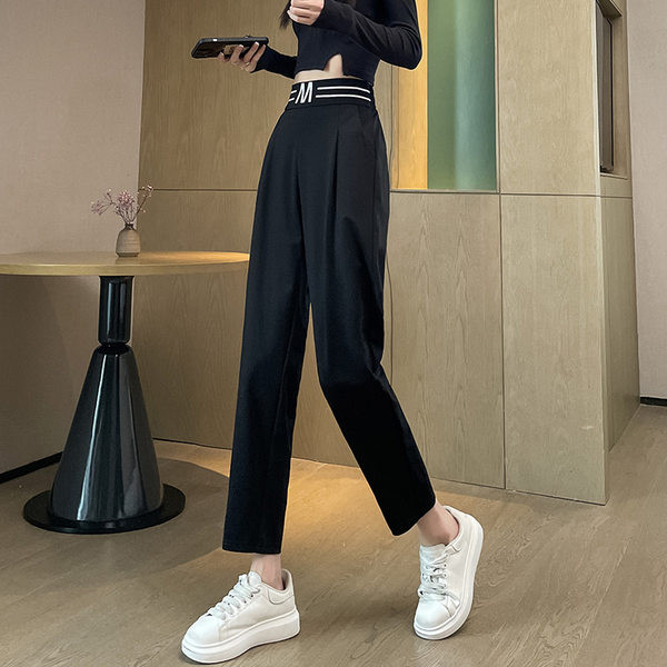 Naiste vabaaja püksid – kõrge vöökoha ja kirjaga