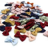 20 buc/lot 35mm * 25mm Papion cu panglica Accesorii pentru imbracaminte pentru fetita Mix de moda Papioane accesorii DIY