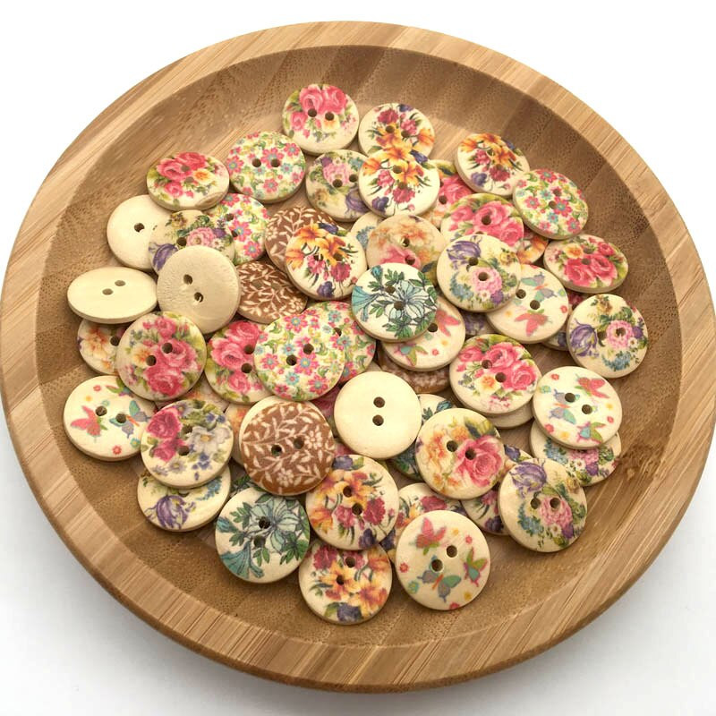 50PCS/Lot 18mm Mješoviti cvjetni uzorak 2 rupe Okrugli drveni gumbi za šivanje odjeće Scrapbooking Rukotvorine Home Decor SC063