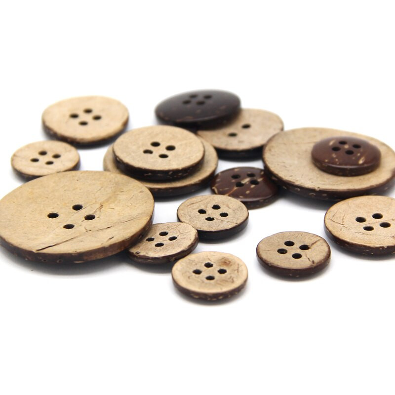 Φυσικό οικολογικό Ξύλινο Κουμπί από Κέλυφος Καρύδας για Ρούχα 2/4 Τρύπες Παιδικό Λεύκωμα Διακοσμητικά Ξύλινα Κουμπιά Χονδρικής