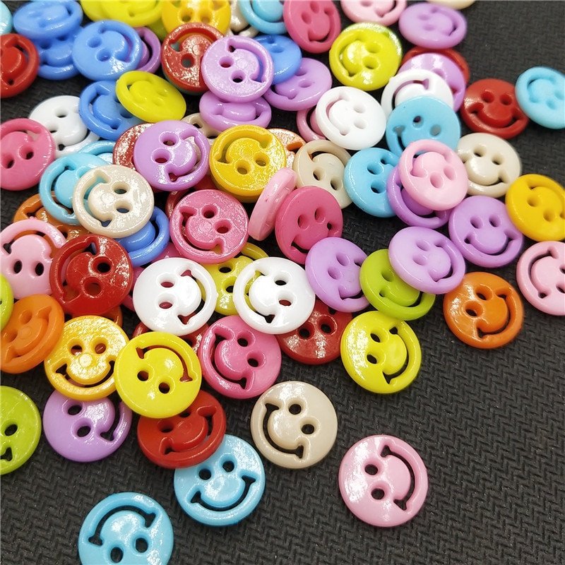 suoja U PICK 100PCS/lot New Lots Colors Flatback Smile Plastični gumbi Dječja odjeća Pribor za šivanje DIY Scrapbooking