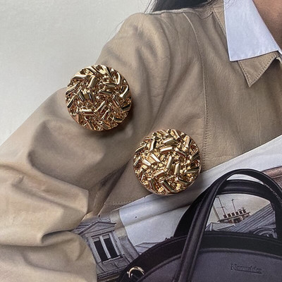 Ümmargused metallist nööbid rõivadisaineritele Kuldne dekoratiivne isetegemine 18/23/25mm laiad rõivad õmblustarvikud 6 tk / partii uus