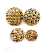 Tuščiavidurės karūnos metalinės sagos aukso spalvos 25mm/23mm/18mm/15mm megztinio palto dekoravimo sagos aksesuarai DIY 10vnt/Lot JS-0180