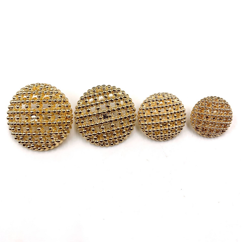 Tuščiavidurės karūnos metalinės sagos aukso spalvos 25mm/23mm/18mm/15mm megztinio palto dekoravimo sagos aksesuarai DIY 10vnt/Lot JS-0180