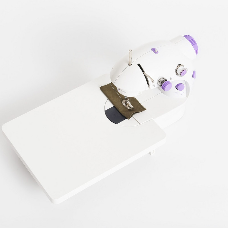 Mini električni ručni šivaći stroj s dvostrukom prilagodbom brzine s laganom nogom AC100-240V šivaći stroj s dvostrukim nitima s pendalom