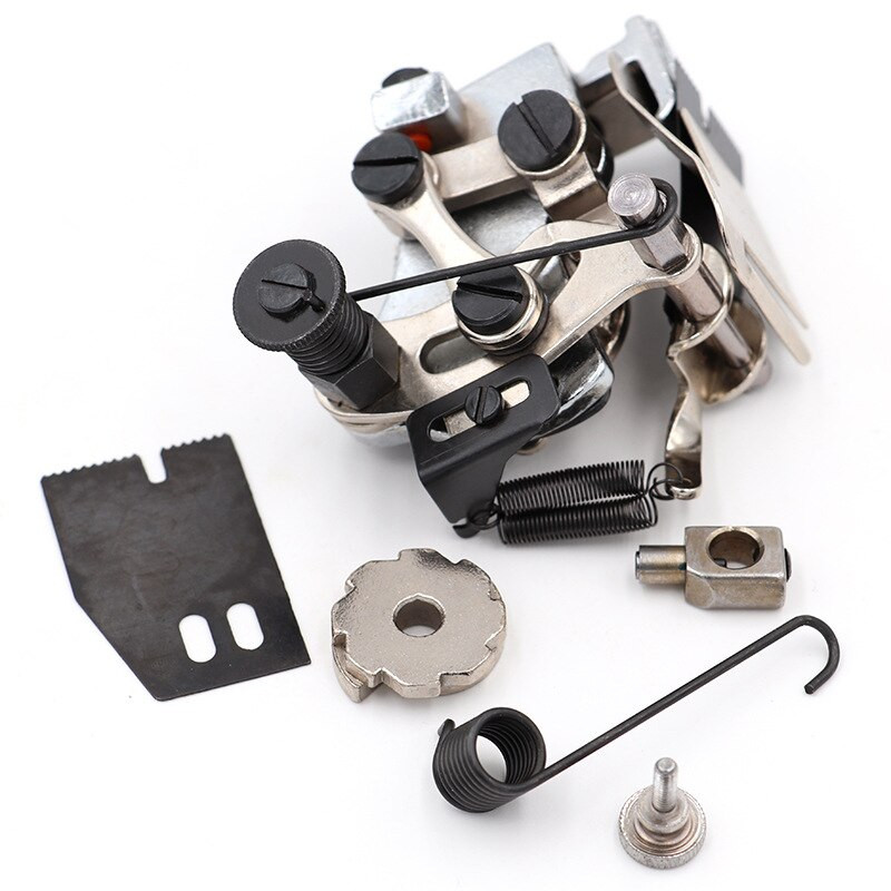 Βιομηχανική ραπτομηχανή Επίπεδη πτυχωτή κουρτίνα ποδιών με βολάν με έκπτωση τεχνούργημα πολλαπλής βελόνας μία πτυχή