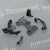 Ραπτομηχανή Interlock Chainstitch Ανταλλακτικά ραπτομηχανής Overlock ΓΙΑ JUKI MO-6716 R4608-J6E-DOO 121-73209 118-82909