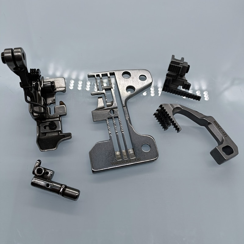 Ραπτομηχανή Interlock Chainstitch Ανταλλακτικά ραπτομηχανής Overlock ΓΙΑ JUKI MO-6716 R4608-J6E-DOO 121-73209 118-82909