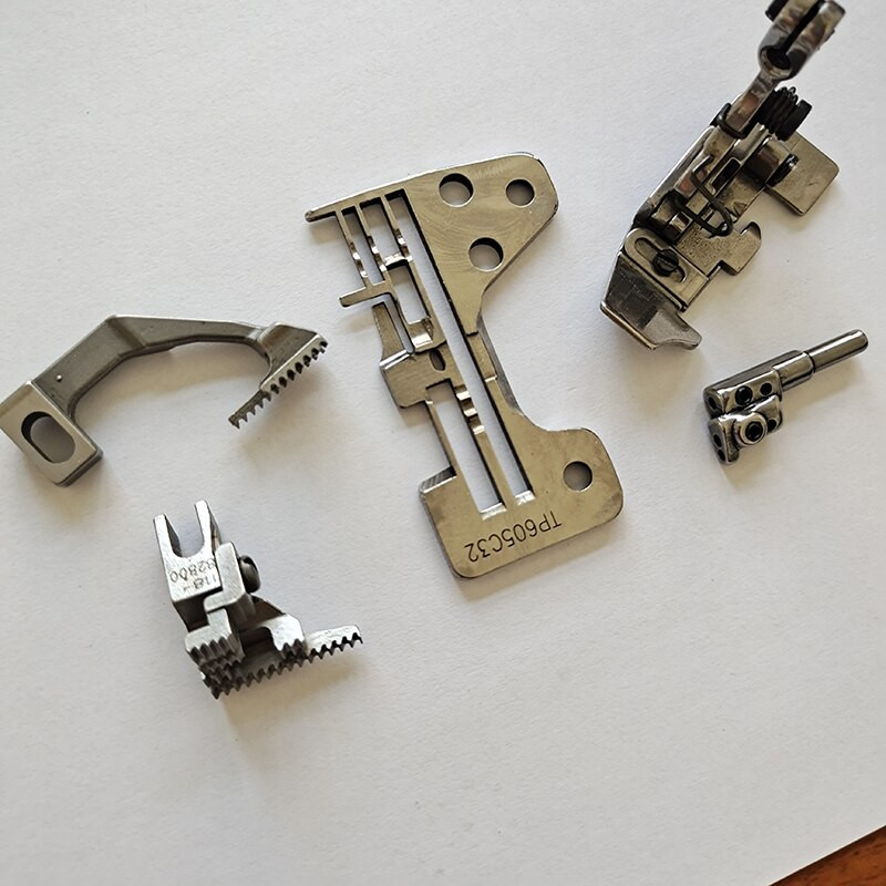 „Interlock Chainstitch“ siuvimo mašinos Overloko siuvimo mašinos dalys, skirtos KINGTEX SH6005-C32 TP605C32