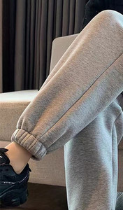 Pantaloni sport pentru gravide cu buzunar