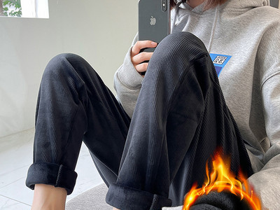 Ležerne ženske hlače s džepovima - crne i bež boje