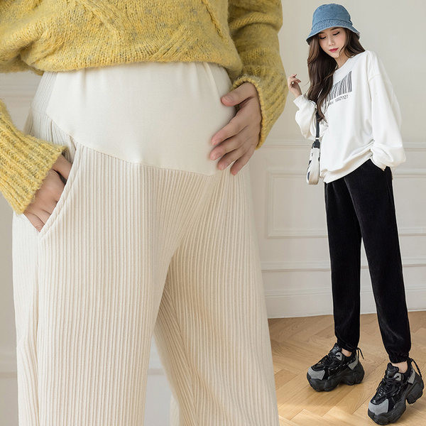 Ležerne ženske hlače s džepovima - crne i bež boje