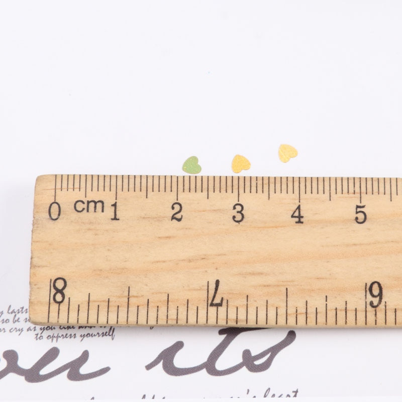 Ekološki prihvatljivi PET ultratanki šljokice u obliku srca od 3 mm, mješoviti holografski laserski srebrni svjetlucavi šljokice za obrtničko ukrašavanje noktiju