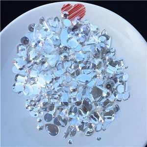 10g Iznimno popularne više veličina Mix Ravna šalica Okrugla Ovalna pvc rasute šljokice Staklene perle Bugle Šivaći obrt Dječja inteligencija Darovi