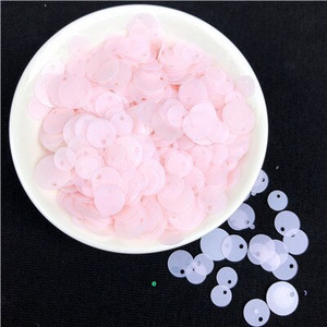 600 komada Mješavina mat svjetlucavih šljokica Veličina 6 mm 8 mm 10 mm Šareni okrugli oblik Rasuti šljokice Šivaći obrt, ženski odjevni dodaci