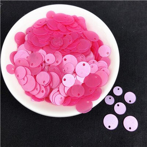 600 komada Mješavina mat svjetlucavih šljokica Veličina 6 mm 8 mm 10 mm Šareni okrugli oblik Rasuti šljokice Šivaći obrt, ženski odjevni dodaci