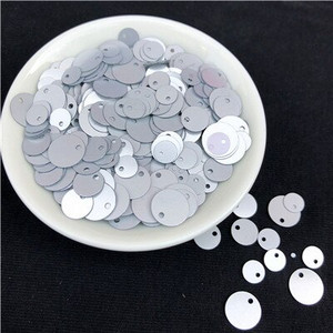 600 komada Mješavina mat svjetlucavih šljokica Veličina 6 mm 8 mm 10 mm Šareni okrugli oblik Rasuti šljokice Šivaći obrt, ženski odjevni dodaci