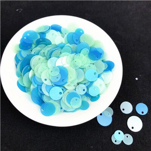 600 komada Mješavina mat svjetlucavih šljokica Veličina 6 mm 8 mm 10 mm Šareni okrugli oblik Rasuti šljokice Šivaći obrt, ženski odjevni dodaci