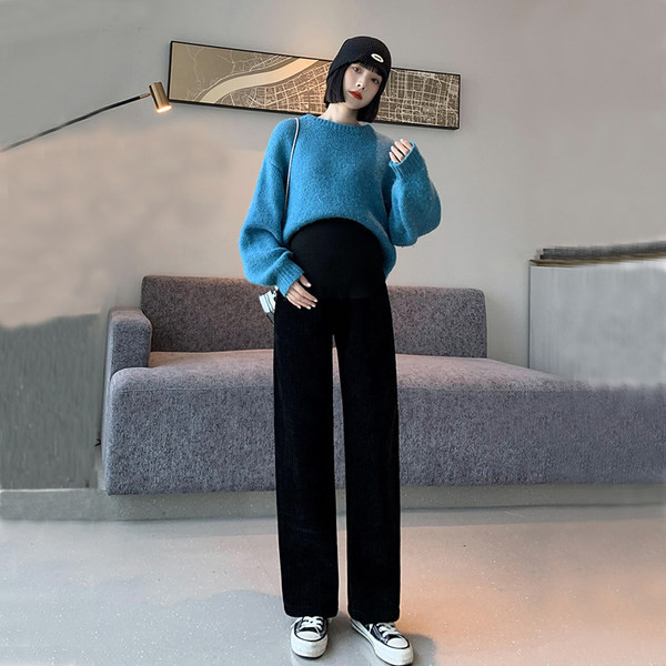 Ležerne hlače širokih nogavica u dvije boje