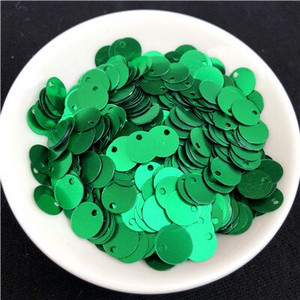 1 pakk mitmes suuruses 6 mm 8 mm 10 mm lamedad ümmargused litrid Matid sädelevad PVC litrid naisterõivaste aksessuaarid