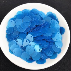 1 pakk mitmes suuruses 6 mm 8 mm 10 mm lamedad ümmargused litrid Matid sädelevad PVC litrid naisterõivaste aksessuaarid