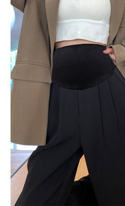 Igapäevased kõrge vöökohaga naiste püksid – kolmes värvitoonis