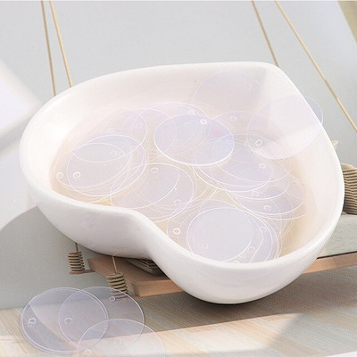 90 tk/partii läbipaistvad litrid 20 mm suured ümmargused pailletid Õmblustööd külgmise auguga rõivaste jaoks DIY Lentejuelase tarvikud