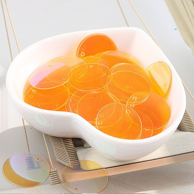 90 tk/partii läbipaistvad litrid 20 mm suured ümmargused pailletid Õmblustööd külgmise auguga rõivaste jaoks DIY Lentejuelase tarvikud