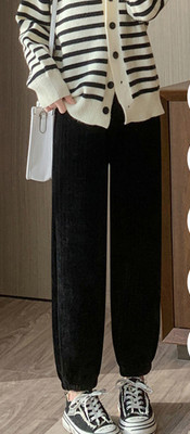 Ежедневен дамски раиран панталон в черен и бежов цвят за бременни