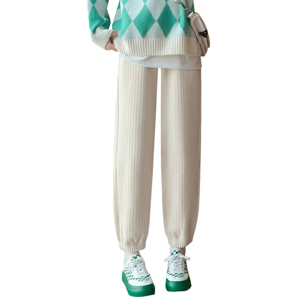 Naiste vabaaja triibulised rasedapüksid mustas ja beežis