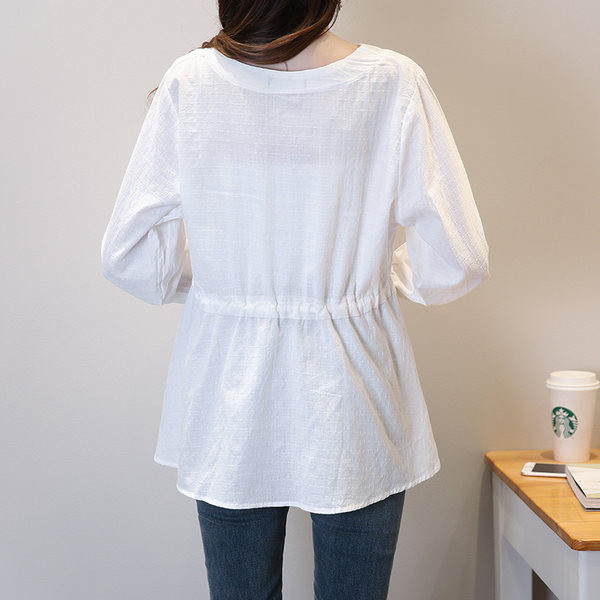 Naiste nööpide ja paeltega särk rasedatele naistele