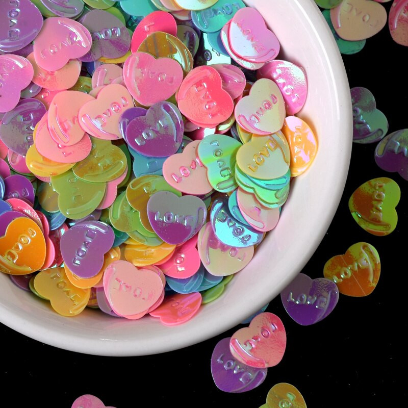 20g/Bag Love Herat 10mm PVC Confetti Glitter Sequins For Crafts Διακοσμητικά νυχιών Πιλέτες Παγιέτες DIY Αξεσουάρ ραπτικής