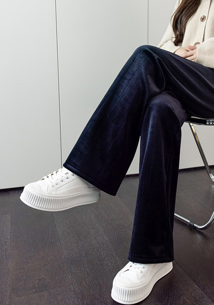 Pantaloni casual de dama pentru gravide - cu talie inalta