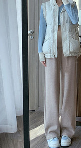 Laiad naiste püksid – kõrge vöökohaga