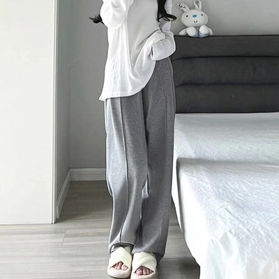 Laiad püksid rasedatele – kõrge vöökohaga