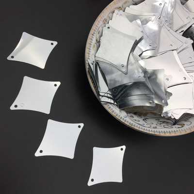 50 g 29*36 mm veliki dijamantni oblik, labave velike šljokice s 2 rupe Rukotvorine za šivanje Srebrno svijetlo zlatno bijelo