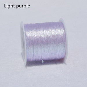 Kuldse hõbedase värvilise lõngaga DIY kaelakee käevõru Käsitsi valmistatud niidist punutud köiega niit tikkimiseks heegeldatud helmepael