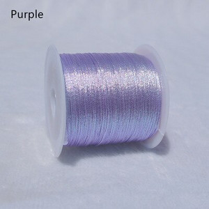 Kuldse hõbedase värvilise lõngaga DIY kaelakee käevõru Käsitsi valmistatud niidist punutud köiega niit tikkimiseks heegeldatud helmepael