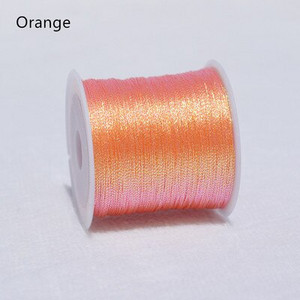 Kuldse hõbedase värvilise lõngaga DIY kaelakee käevõru Käsitsi valmistatud niidist punutud köiega niit tikkimiseks heegeldatud helmepael