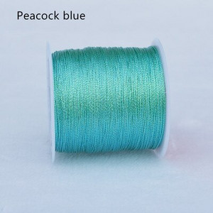 Kuldse hõbedase värvilise lõngaga DIY kaelakee käevõru Käsitsi valmistatud niidist punutud köiega niit tikkimiseks heegeldatud helmepael