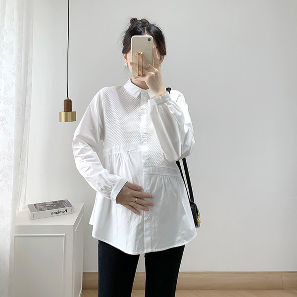 Moekas pikkade varrukatega ja klassikalise kraega rasedate särk