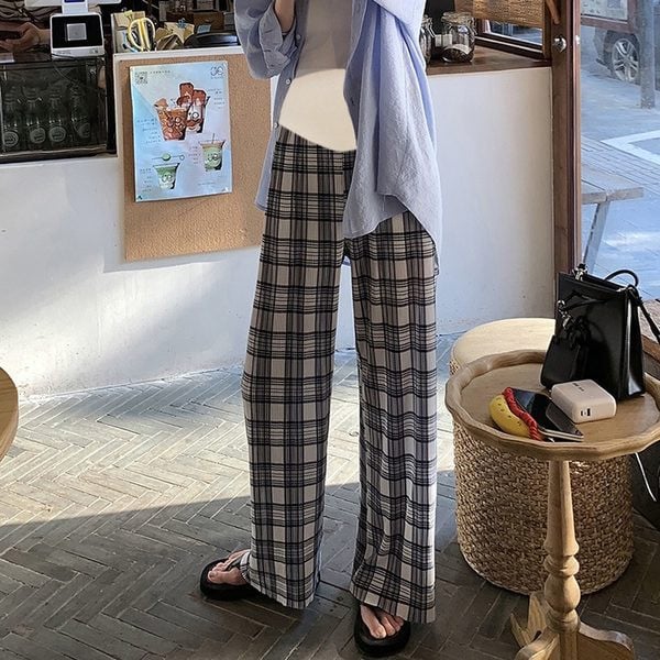 Γυναικείο καρό παντελόνι για εγκύους