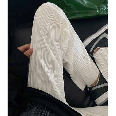 Moodsad naiste rasedapüksid - kolme värvi