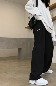 Sportsko - ležerne hlače za trudnice