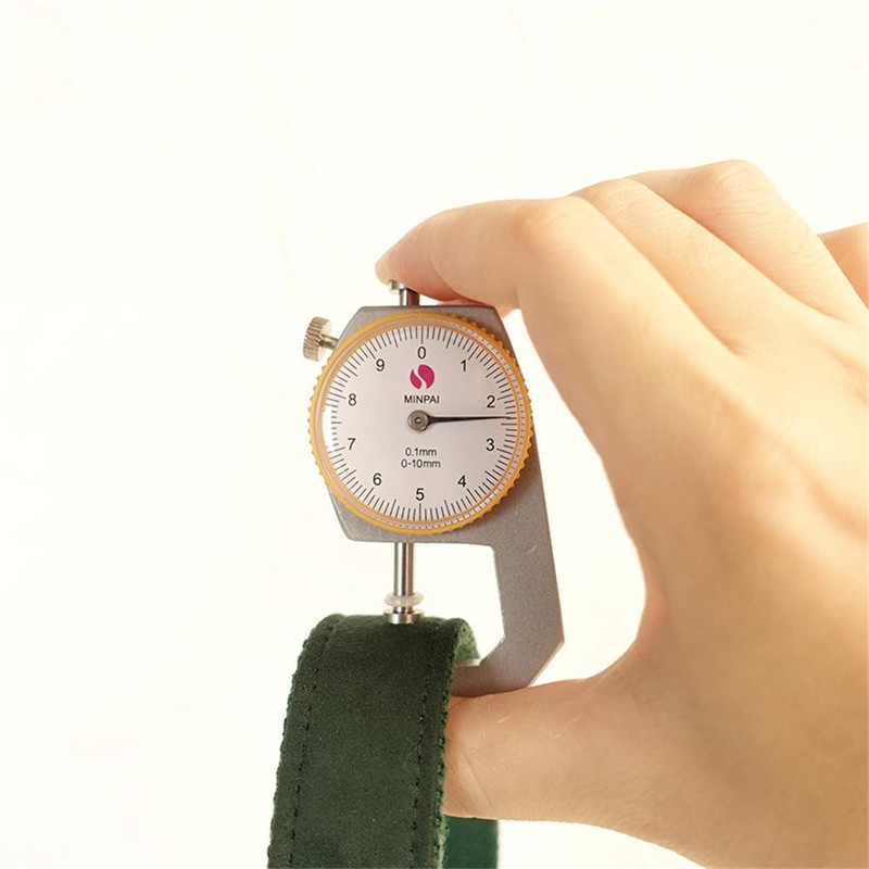 Personalizirana ogrlica za kućne ljubimce Prilagođena identifikacijska oznaka s natpisnom pločicom Podesiva mekana zelena antilop tkanina Ogrlice za mačke i pse Set povodca