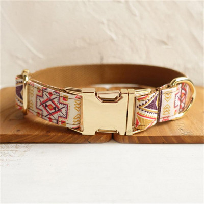Isikupärastatud lemmiklooma kaelarihm Kohandatud nimesildi ID silt Reguleeritav pruun etniline ülikond Rahvuslik ruuduline kassi kaelarihm koerte kaelarihmade komplekt