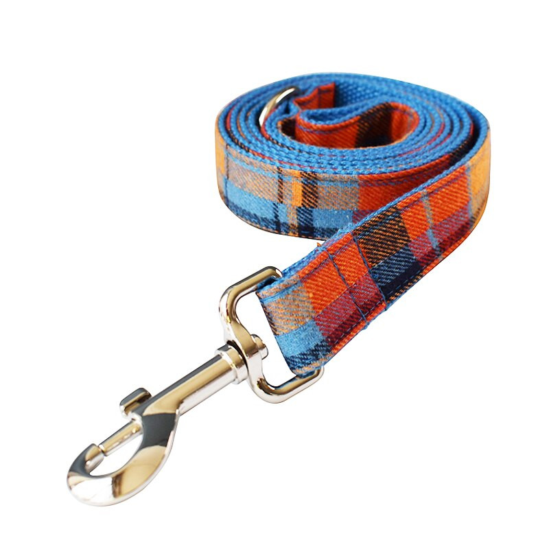 Costum în carouri Guler pentru câine, personalizat, îngroșat, moale, căptușit pentru animale de companie, cu lesă Set vintage, elegant, papion, guler pentru câine, plumb de plimbare