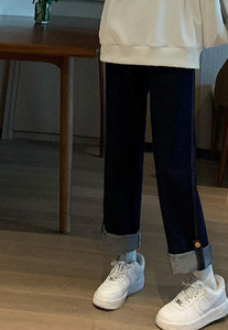 Blugi de dama lati pentru gravide - cu nasturi