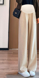 Laiad püksid – kõrge vöökohaga