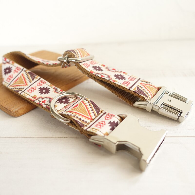 Set de zgardă și lesă personalizate pentru câini Design din țesătură zgarda de câine în stil boemia maro cu gravată cu laser